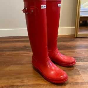 Hunter Tall Women’s Rain Boots